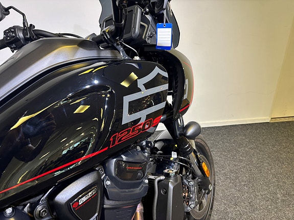 Harley-Davidson Pan America ST /Ex-demo/Hemleverans 4 of 6