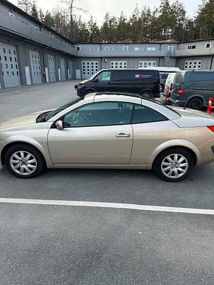 Renault Megane II 7 of 12