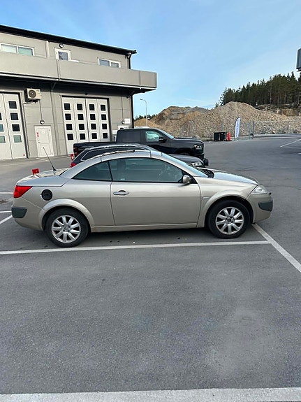 Renault Megane II 10 of 12