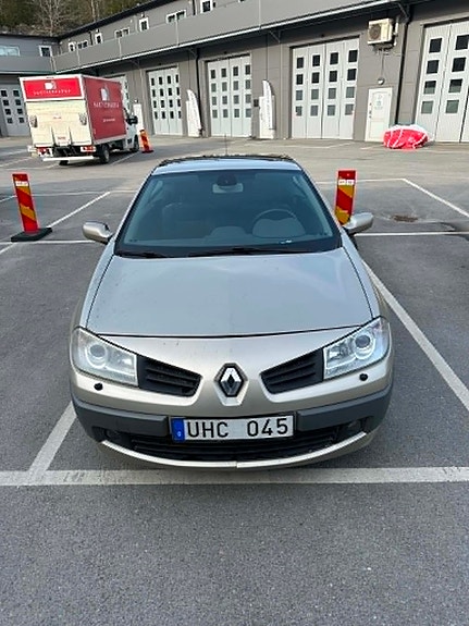 Renault Megane II 11 of 12