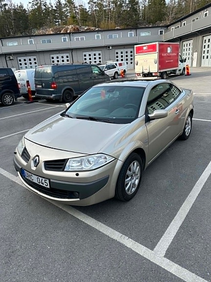 Renault Megane II 12 of 12