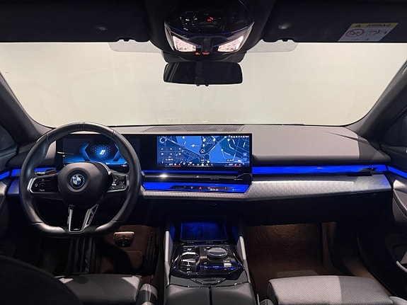 BMW i5 12 of 18