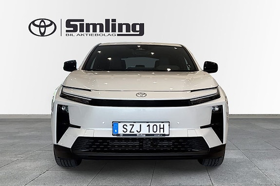 Toyota C-HR 5 of 10