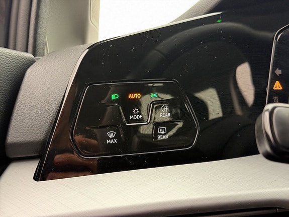 Volkswagen Golf VIII 15 of 30