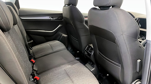 Skoda Karoq 5 of 9
