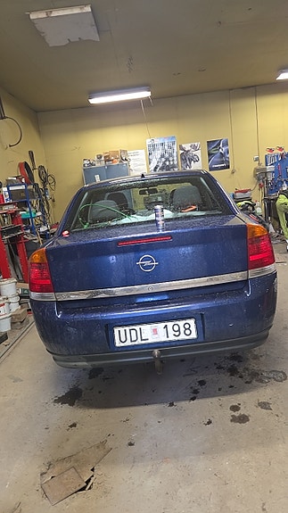 Opel Vectra 2 of 2