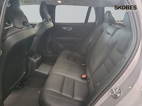 Volvo V60 9 of 23