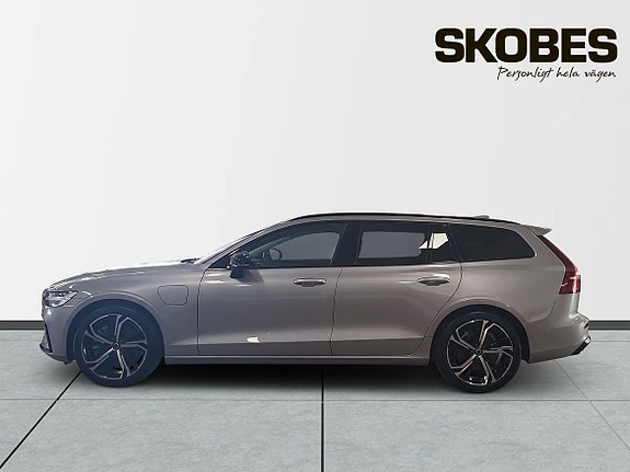 Volvo V60 4 of 23