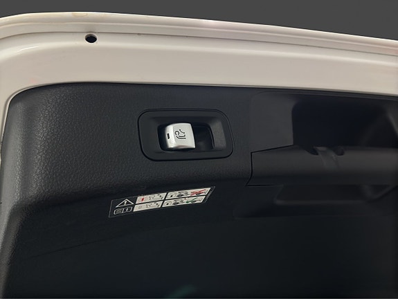 Mercedes-Benz C220 d 24 of 24