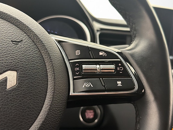 Kia Ceed 18 of 30
