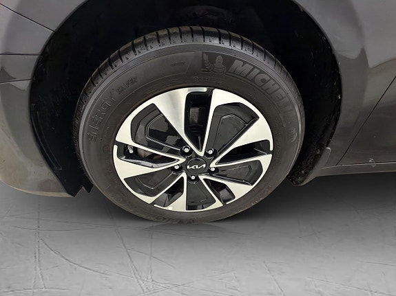 Kia Ceed 30 of 30
