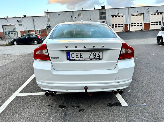 Volvo S80 5 of 21