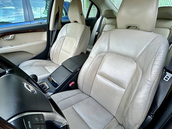 Volvo S80 13 of 21