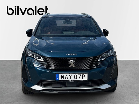 Peugeot 5008 2 of 15