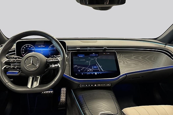 Mercedes-Benz E300 e 6 of 20