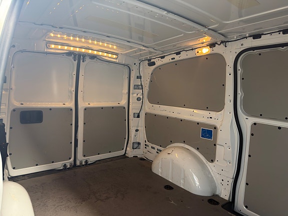 Mercedes-Benz Vito 116 13 of 13