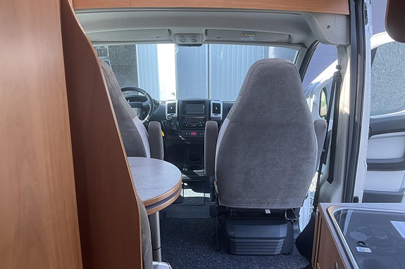 CITROEN PÖSSL 2WIN PLUS Campingbil 17 of 27