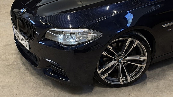 BMW 520d 4 of 27