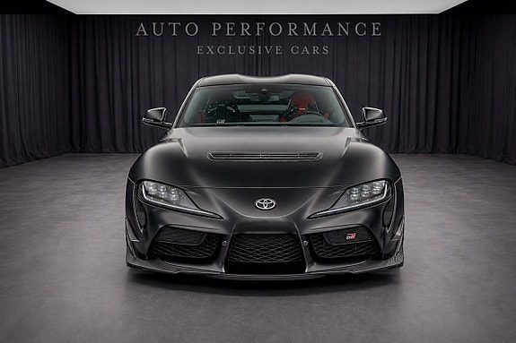 Toyota Supra 4 of 12