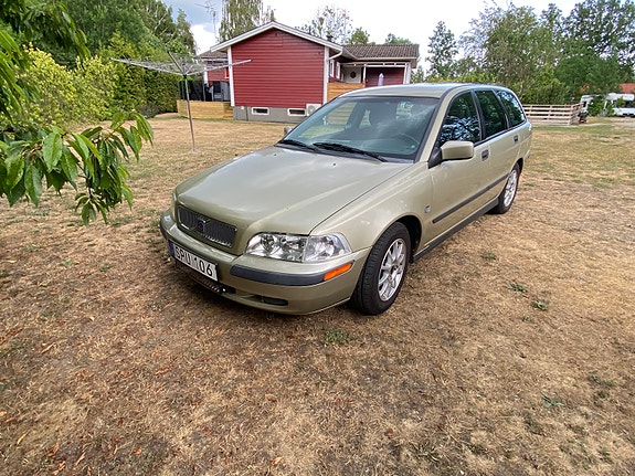 Volvo V40 4 of 7