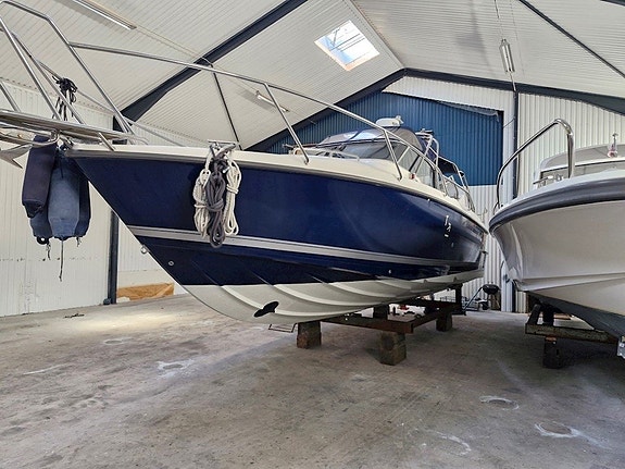 Nimbus 300R  - Volvo Penta D6 370 5 of 6