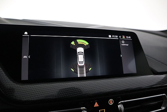 BMW 218 17 of 21