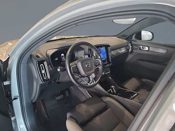 Volvo C40 6 of 10