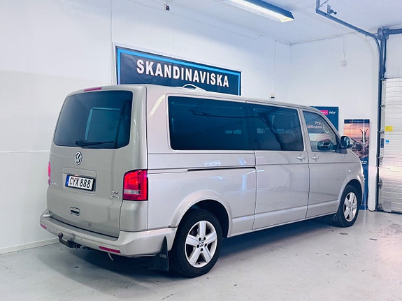 Volkswagen Caravelle 15 of 24