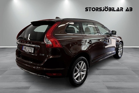 Volvo XC60 3 of 18