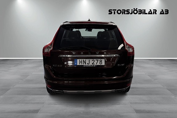 Volvo XC60 4 of 18