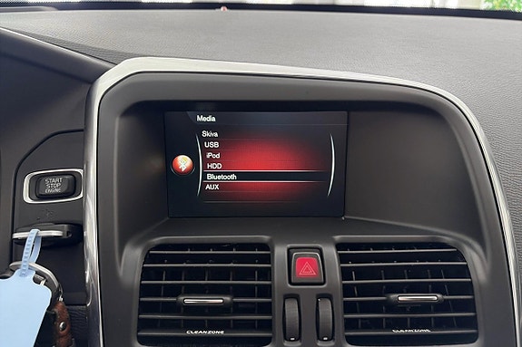 Volvo XC60 18 of 18