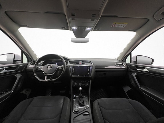 Volkswagen Tiguan Allspace 12 of 30