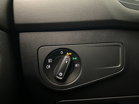Volkswagen Tiguan Allspace 14 of 30