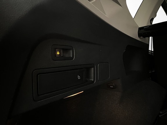 Volkswagen Tiguan Allspace 28 of 30