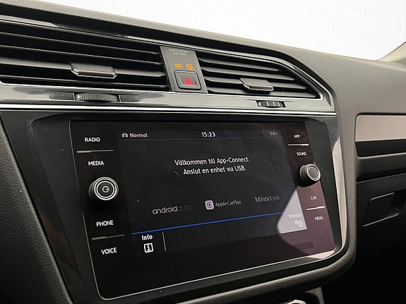 Volkswagen Tiguan Allspace 19 of 30