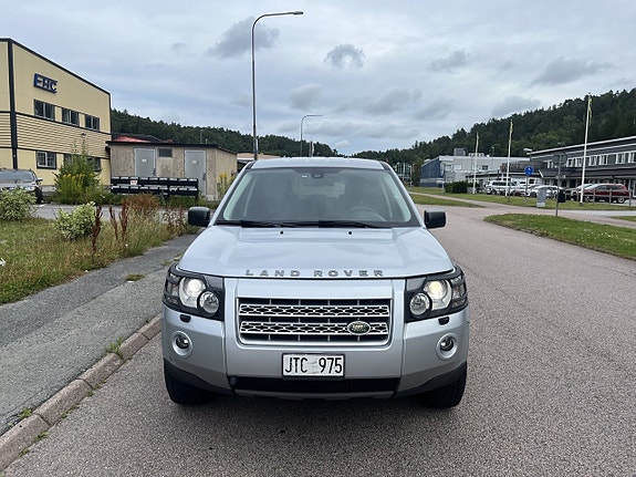 Land Rover Freelander 2 2 of 9