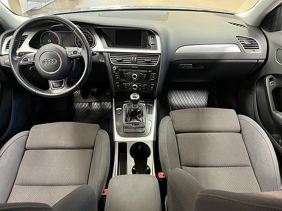 Audi A4 allroad 7 of 12