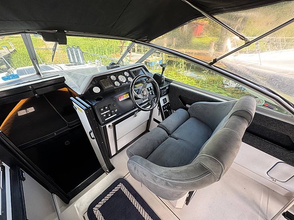 Sea Ray Amberjack 270 Nyren 450hk V8 Bogprop D-Värmare Ankar 5 of 11