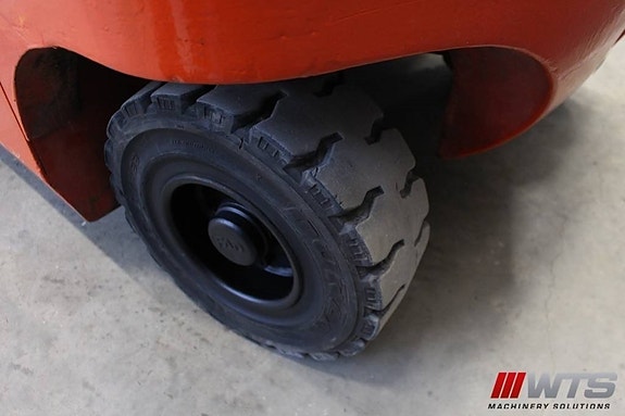 Tecna TH20, Elektrisk 2 tons motviktstruck 9 of 11