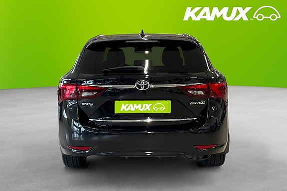 Toyota Avensis 5 of 22