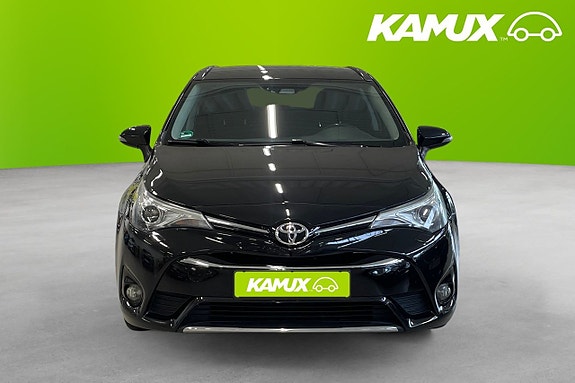 Toyota Avensis 6 of 22