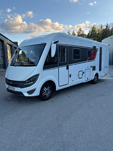 Bürstner Ixeo 746 2 of 26
