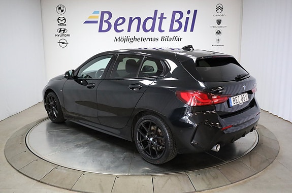BMW 120 7 of 27