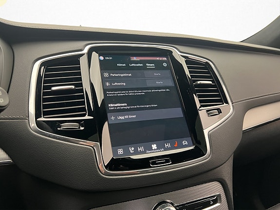 Volvo XC90 23 of 30