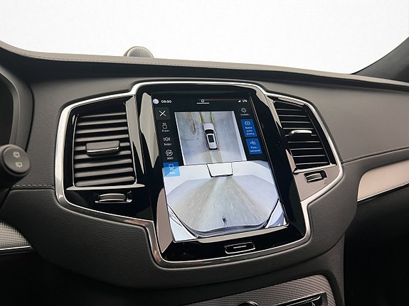 Volvo XC90 20 of 30