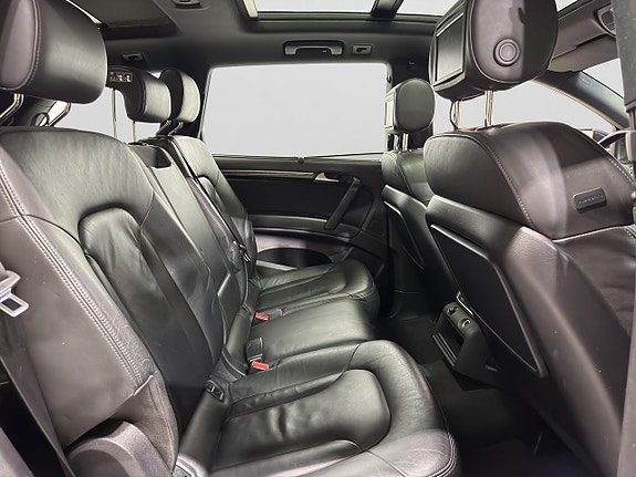Audi Q7 13 of 24