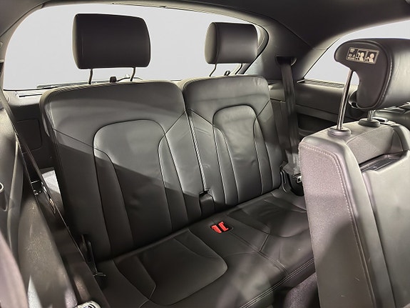 Audi Q7 12 of 24