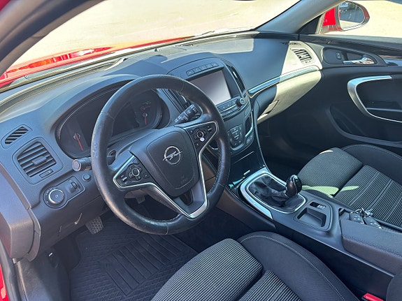 Opel Insignia 11 of 24