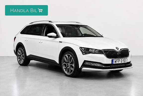 Skoda Superb Scout 4 of 27