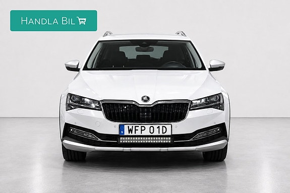 Skoda Superb Scout 3 of 27